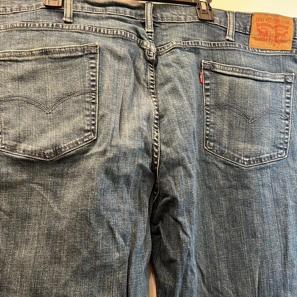 Levi’s 514’s. 48x30 - Picture 4 of 5